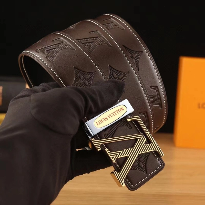 Functional Louis Vuitton Belts 297677