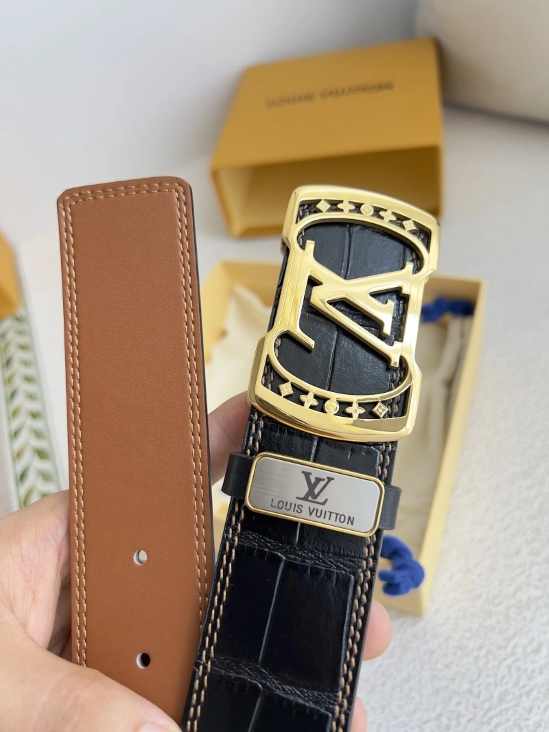 Louis Vuitton Belts Compact 297646