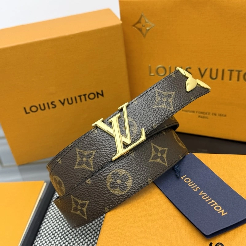 Effortless Louis Vuitton Belts 297616