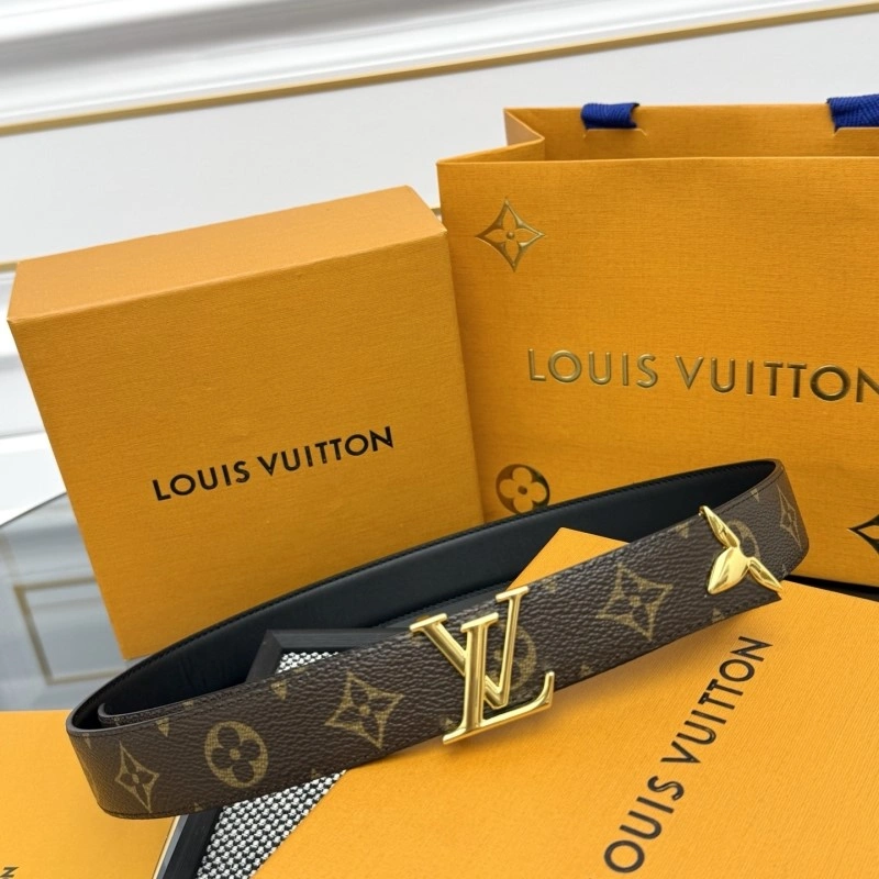 Effortless Louis Vuitton Belts 297616