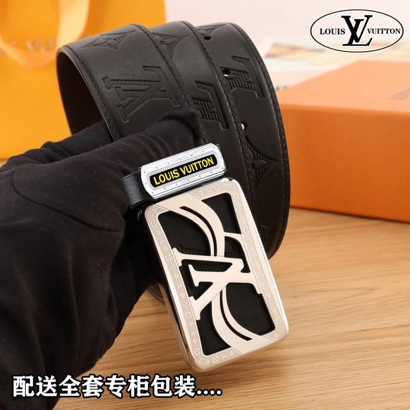 Louis Vuitton Belts ZipUp 297640