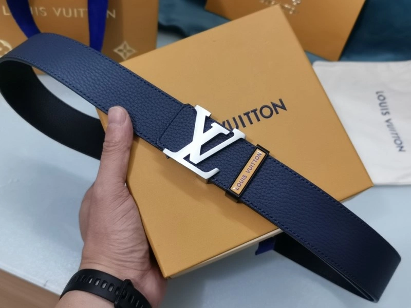 Louis Vuitton Belts ZipUp 297621