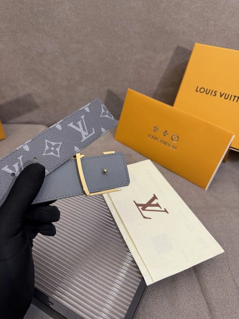 Breathable Louis Vuitton Belts 297577