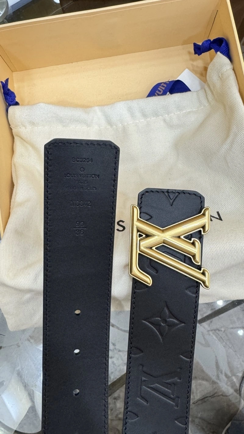 ZipUp Louis Vuitton Belts 297590