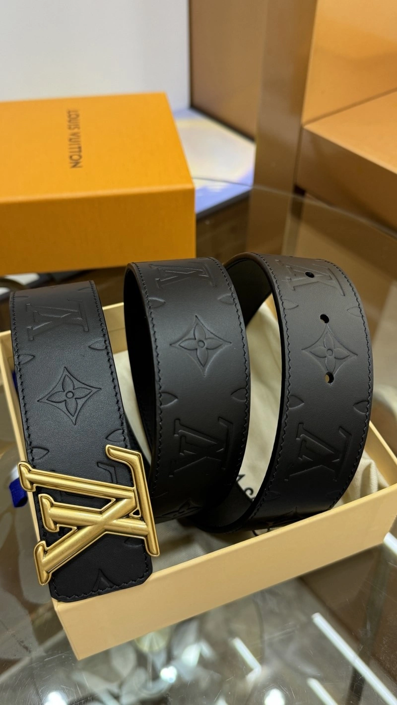 ZipUp Louis Vuitton Belts 297590