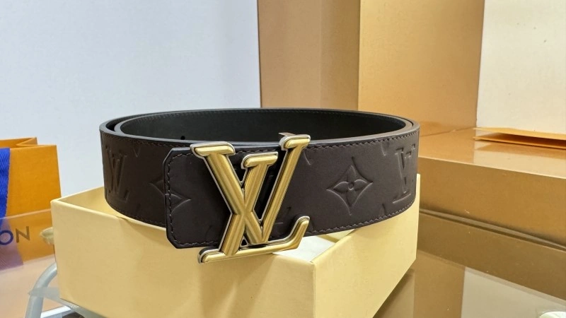 Unisex Louis Vuitton Belts 297592
