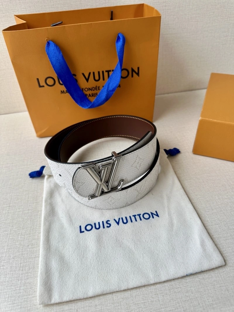 Louis Vuitton Belts Attractive 297575