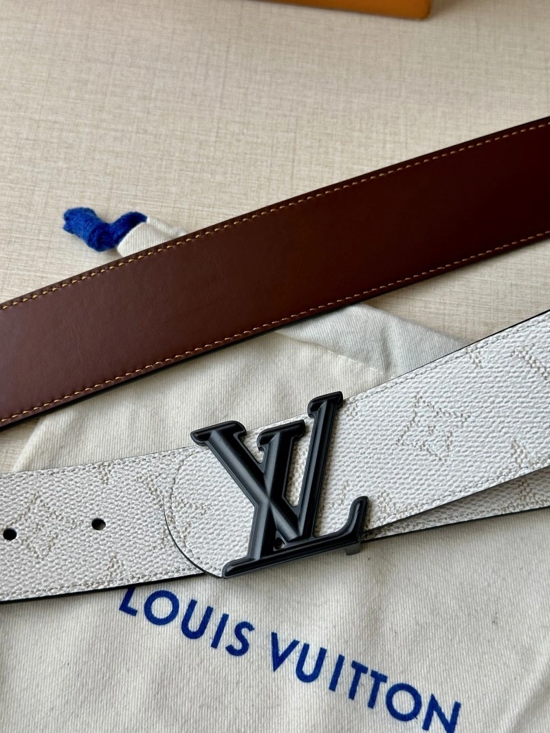 SmoothTexture Louis Vuitton Belts 297573
