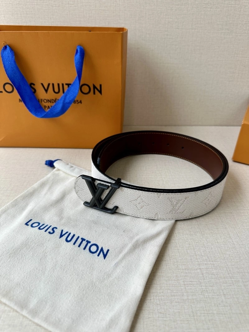 SmoothTexture Louis Vuitton Belts 297573