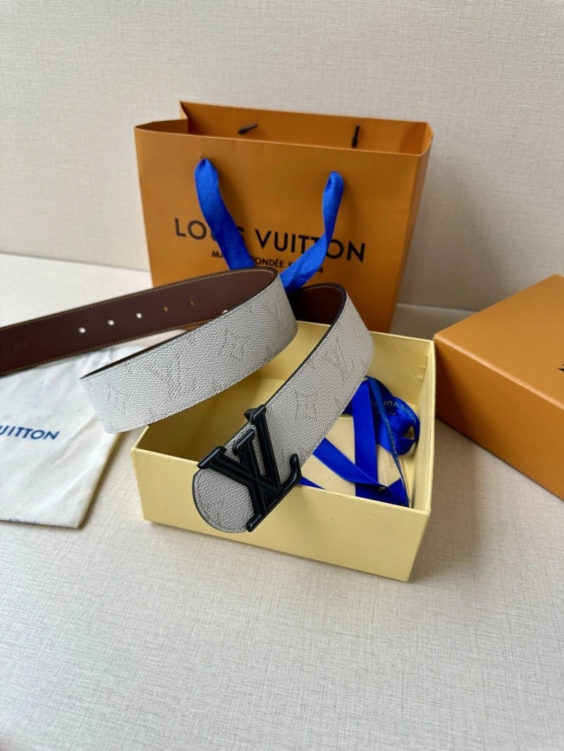 SmoothTexture Louis Vuitton Belts 297573
