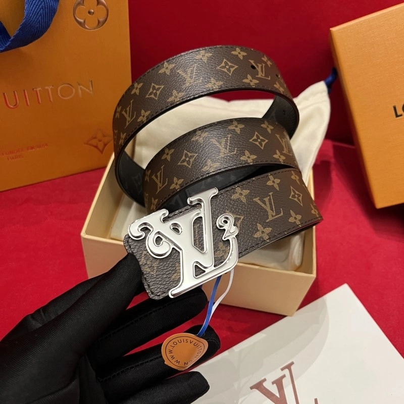 Louis Vuitton Belts Attractive 297571