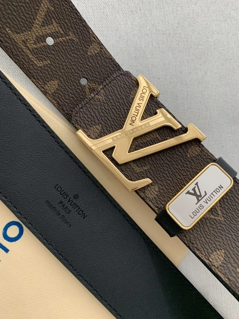 Louis Vuitton Belts Sporty 297562