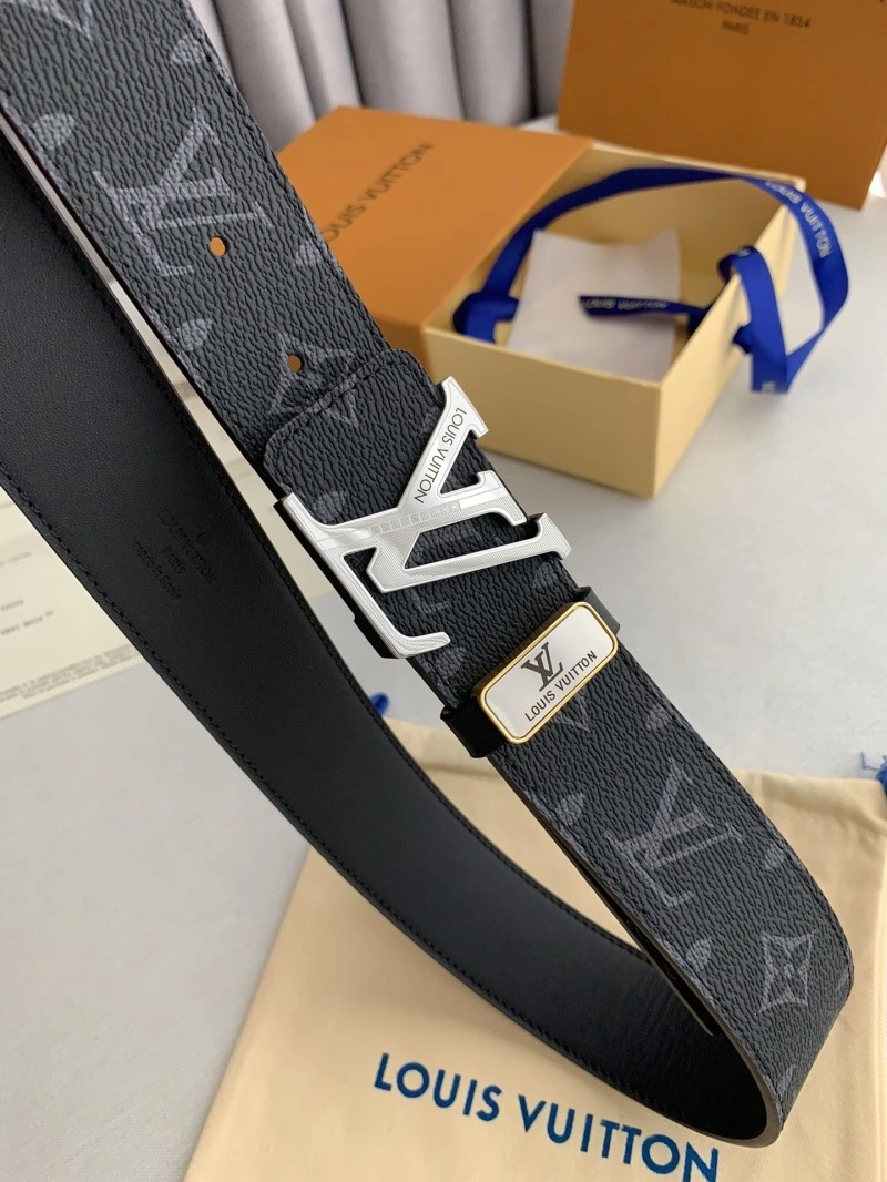 TechFriendly Louis Vuitton Belts 297559