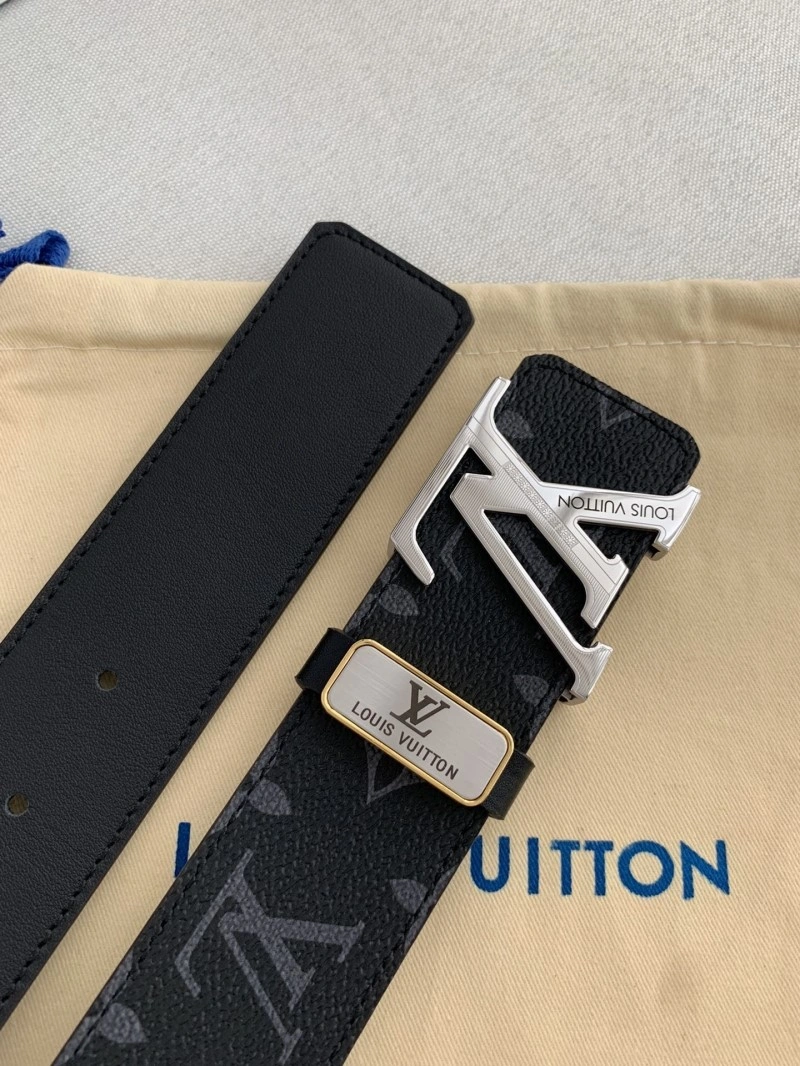 TechFriendly Louis Vuitton Belts 297559