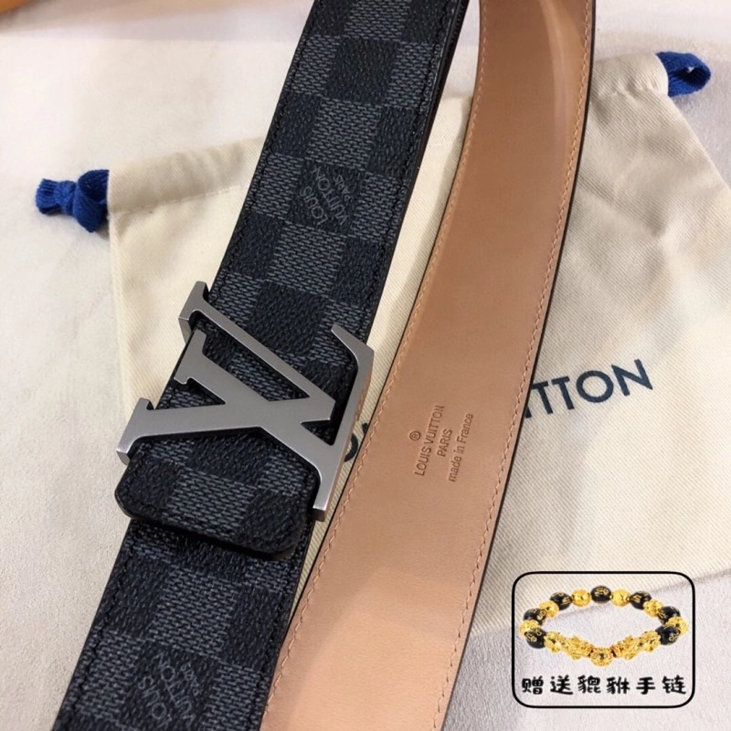 Louis Vuitton Belts Comfortable 297458