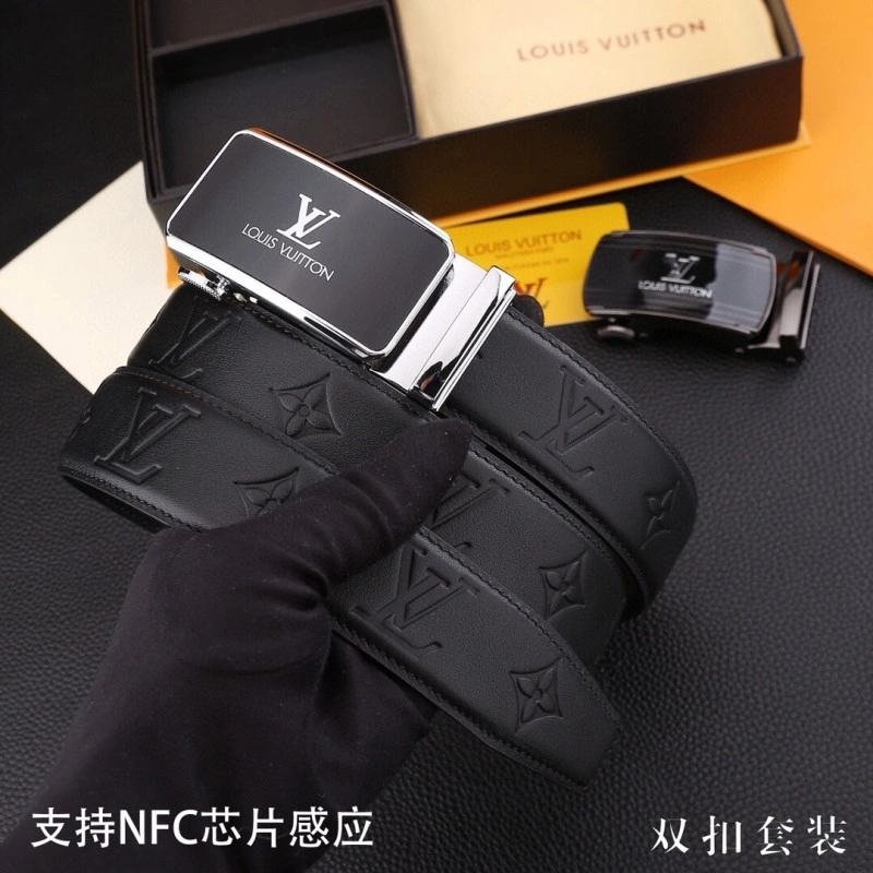 Louis Vuitton Belts UrbanChic 297476