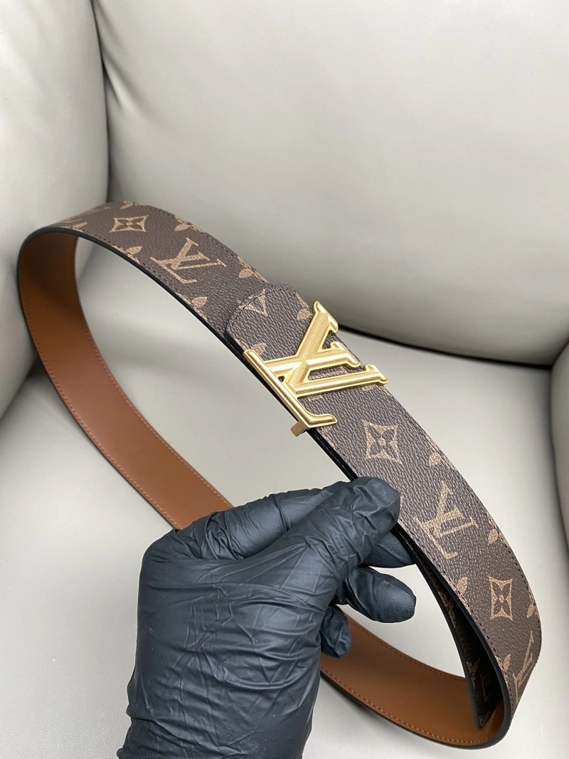 EasyCare Louis Vuitton Belts 297415