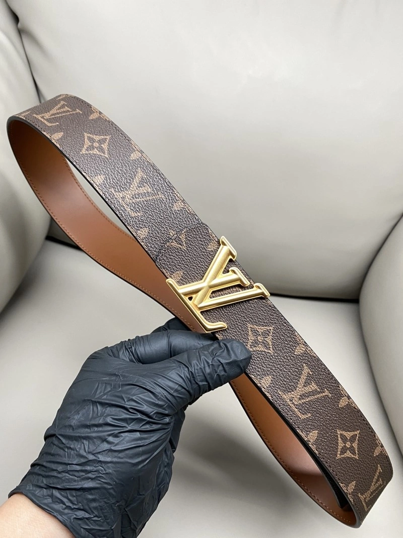 EasyCare Louis Vuitton Belts 297415