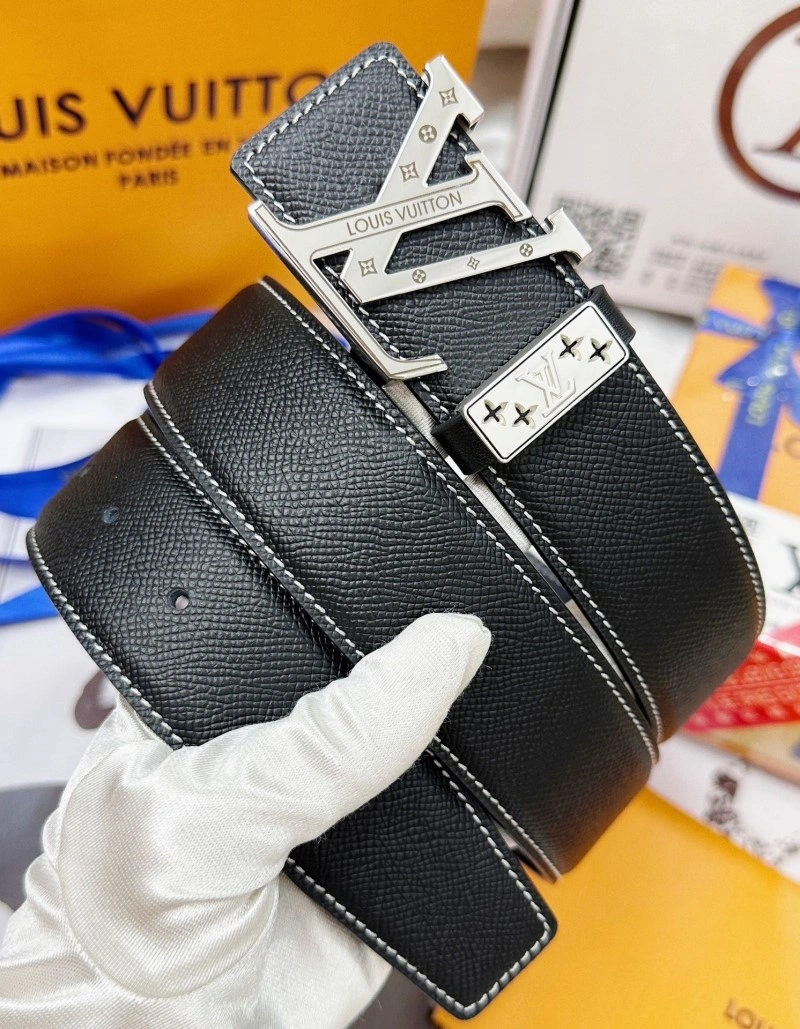 Louis Vuitton Belts Breathable 297406