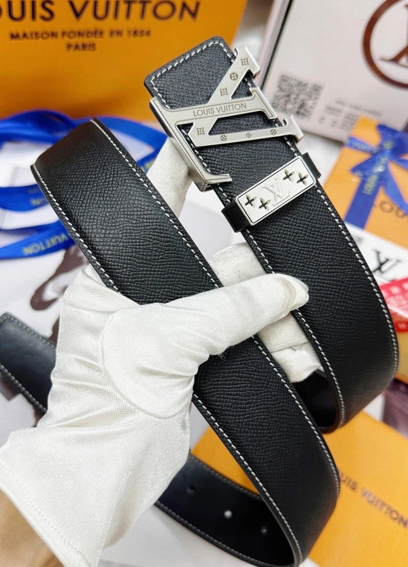 Louis Vuitton Belts Breathable 297406