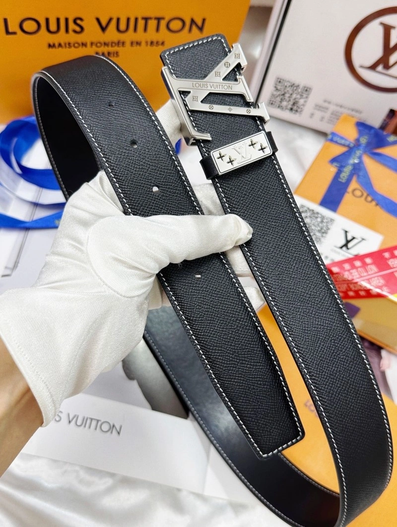 Louis Vuitton Belts Breathable 297406