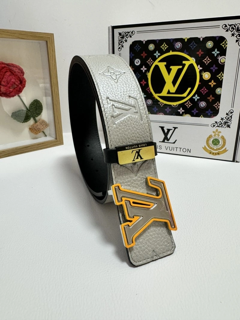 EyeCatching Louis Vuitton Belts 297401
