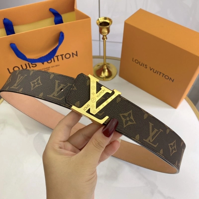 Unique Louis Vuitton Belts 297389