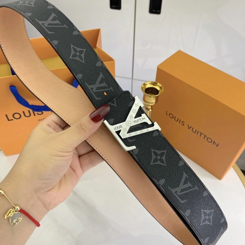 Louis Vuitton Belts Trendsetting 297380