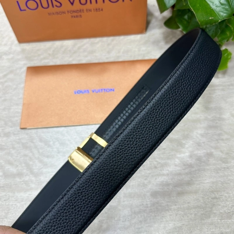 Modern Louis Vuitton Belts 297351