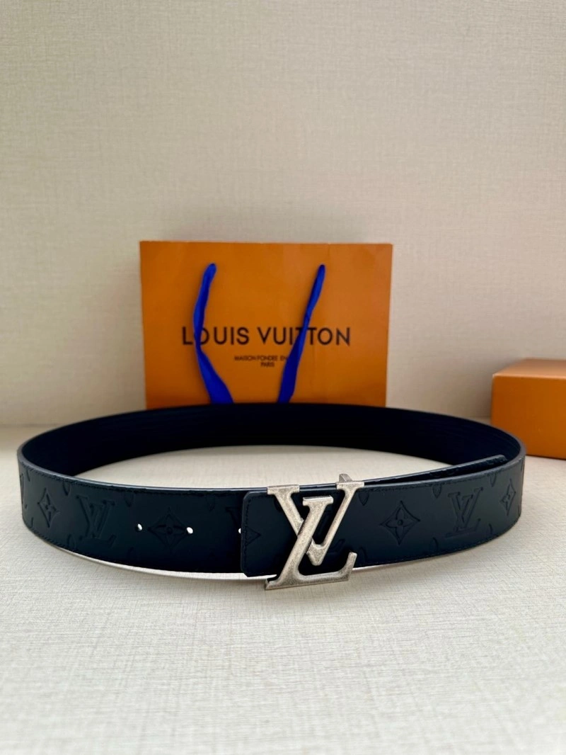 Louis Vuitton Belts Attractive 297354