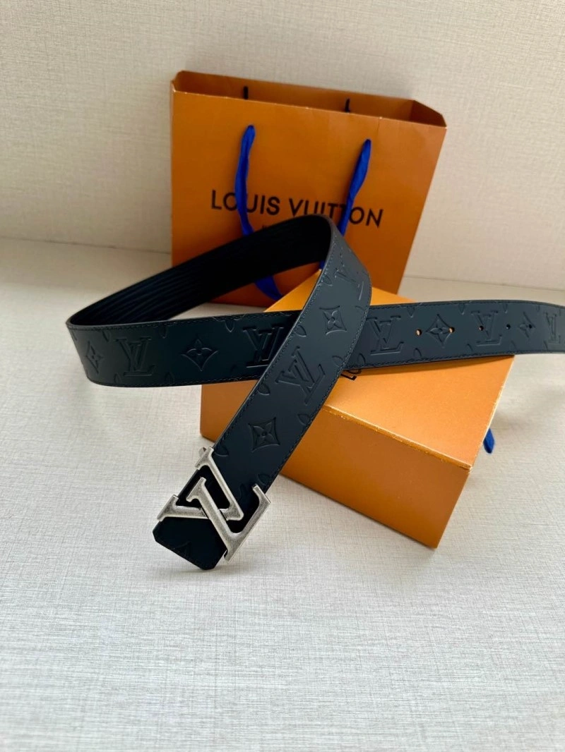 Louis Vuitton Belts Attractive 297354