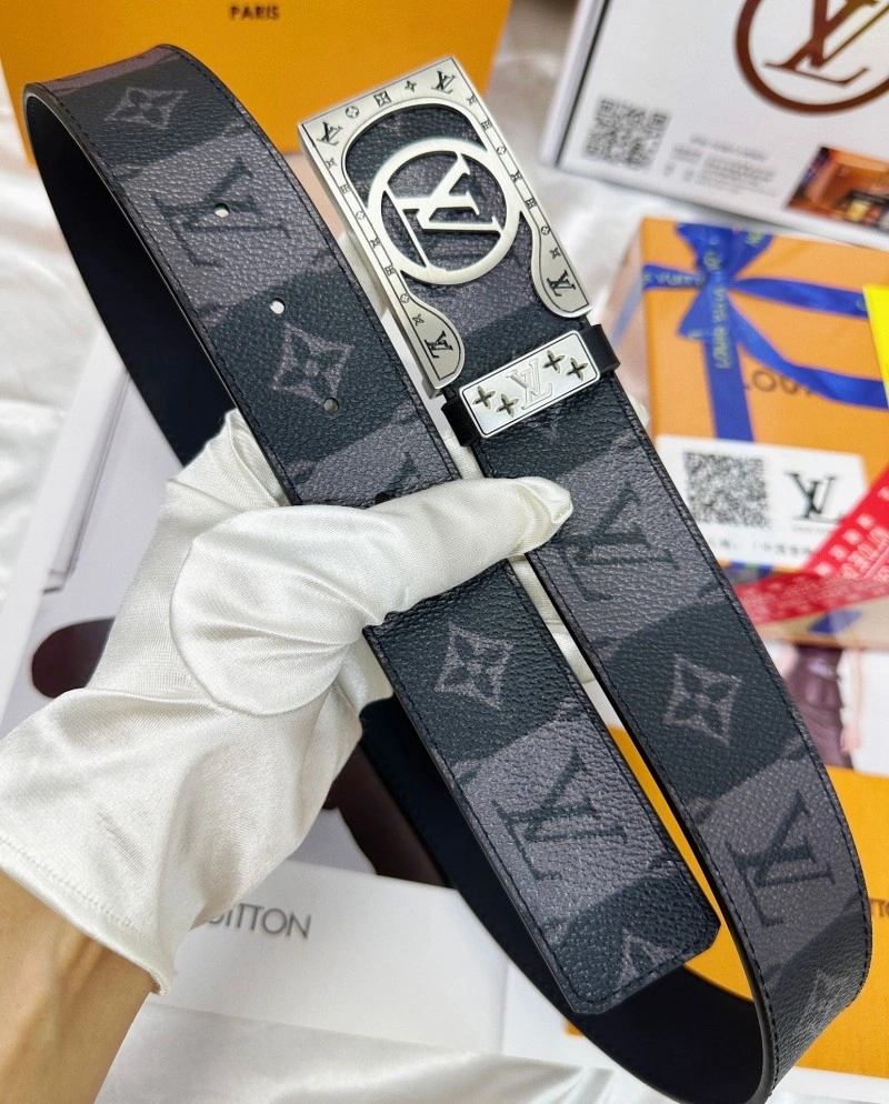 Timeless Louis Vuitton Belts 297325