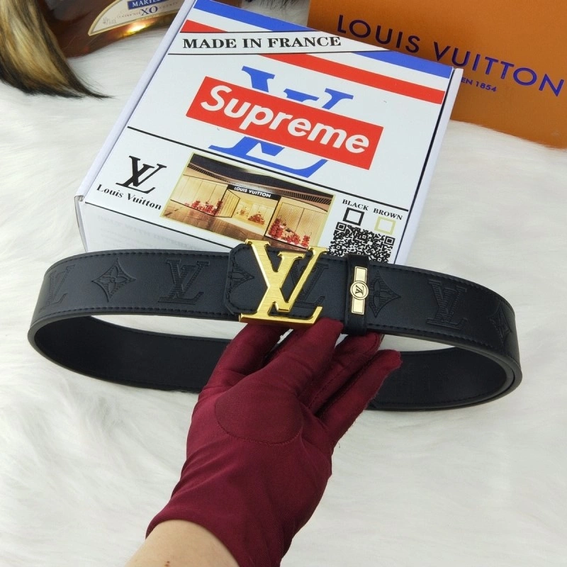 Versatile Louis Vuitton Belts 297324