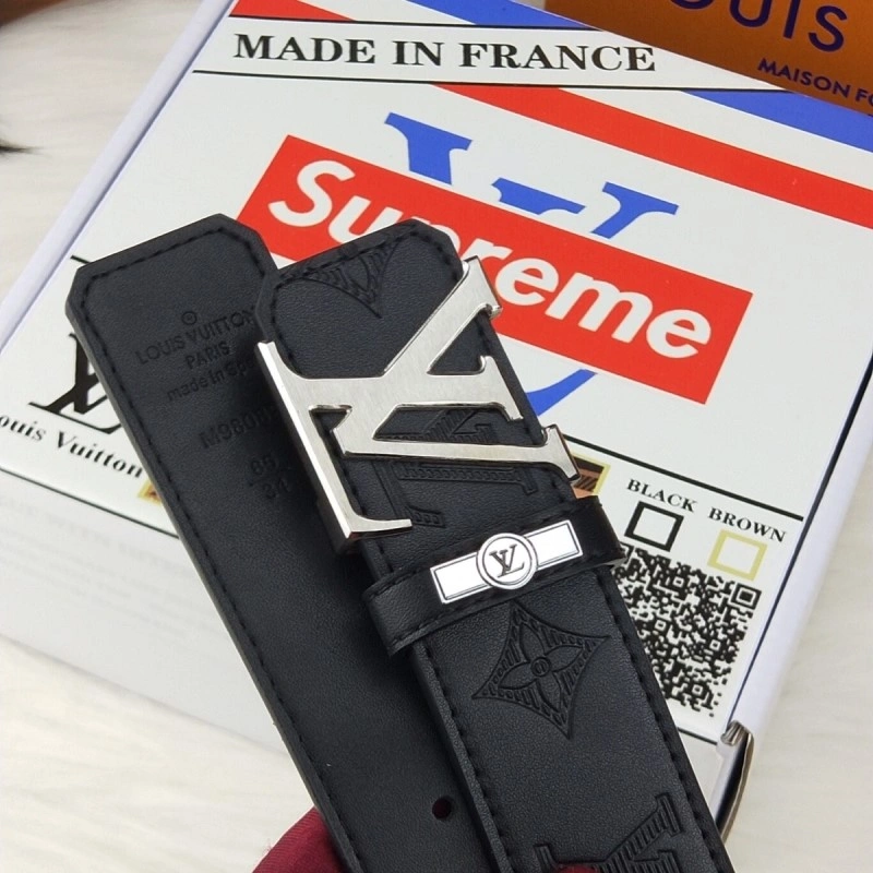 Versatile Louis Vuitton Belts 297324