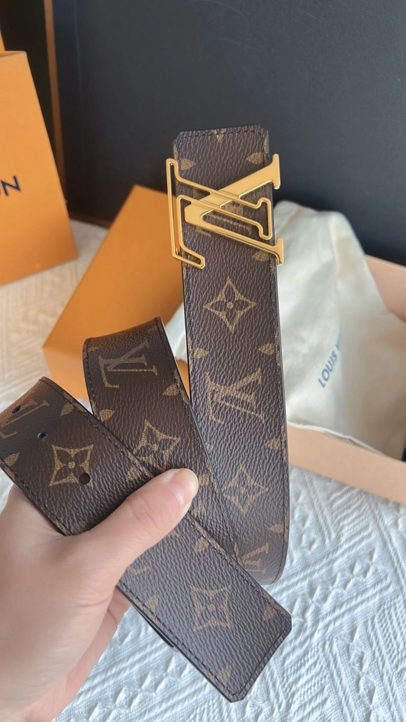 Louis Vuitton Belts EyeCatching 302287
