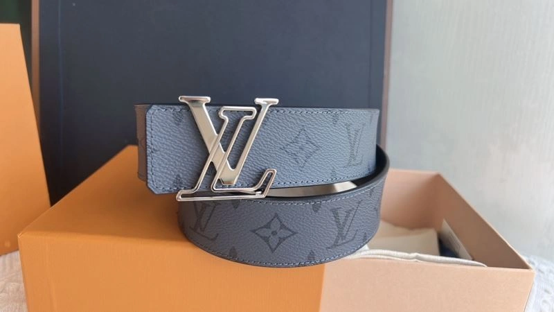 MultiPurpose Louis Vuitton Belts 302270