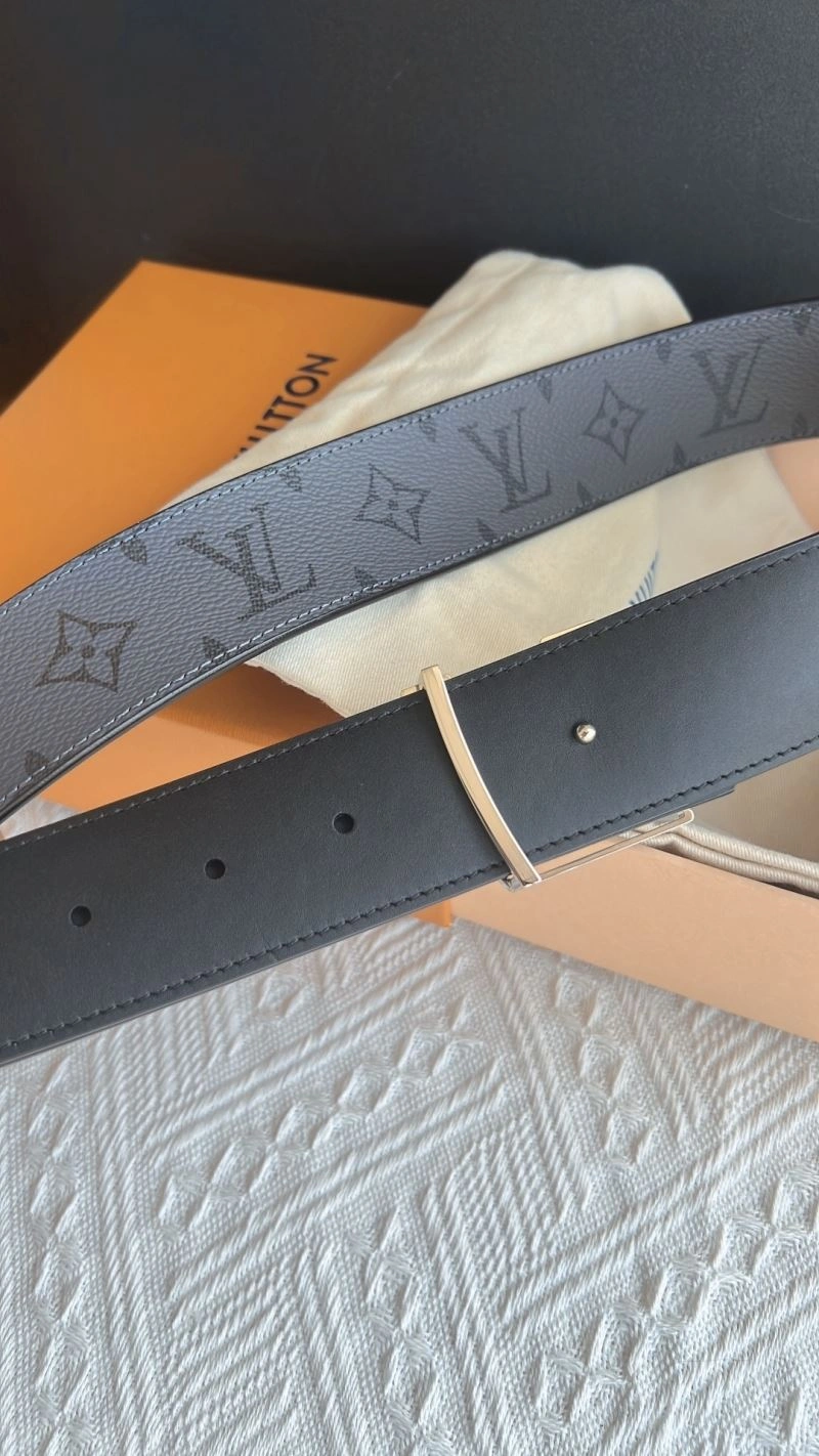 MultiPurpose Louis Vuitton Belts 302270