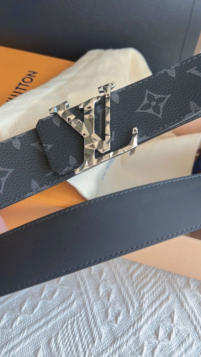 Bold Louis Vuitton Belts 302262