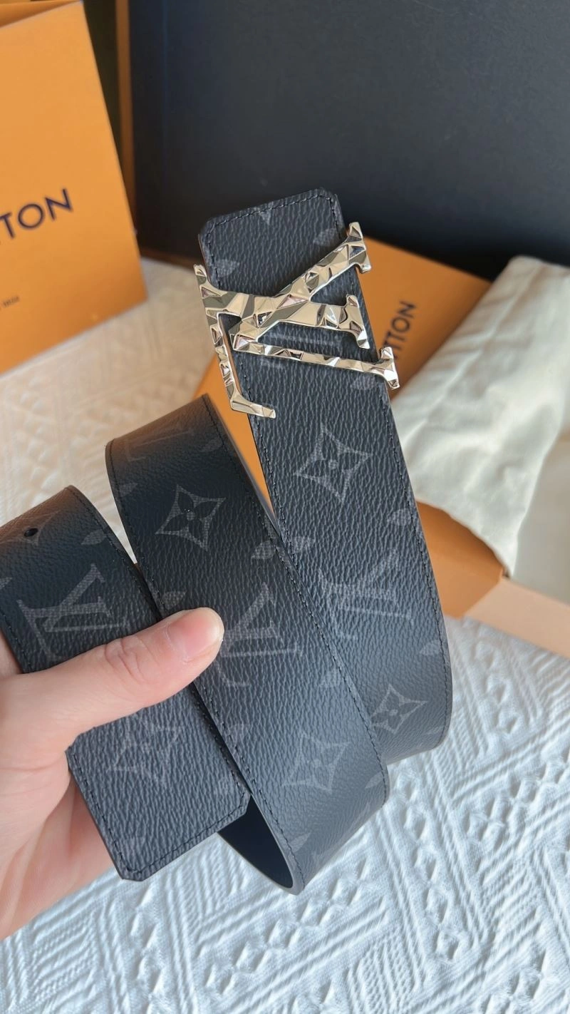 Bold Louis Vuitton Belts 302262