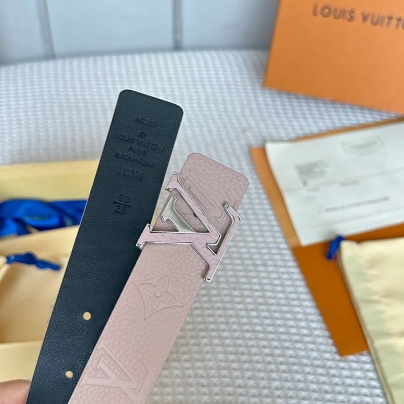 Sporty Louis Vuitton Belts 302279