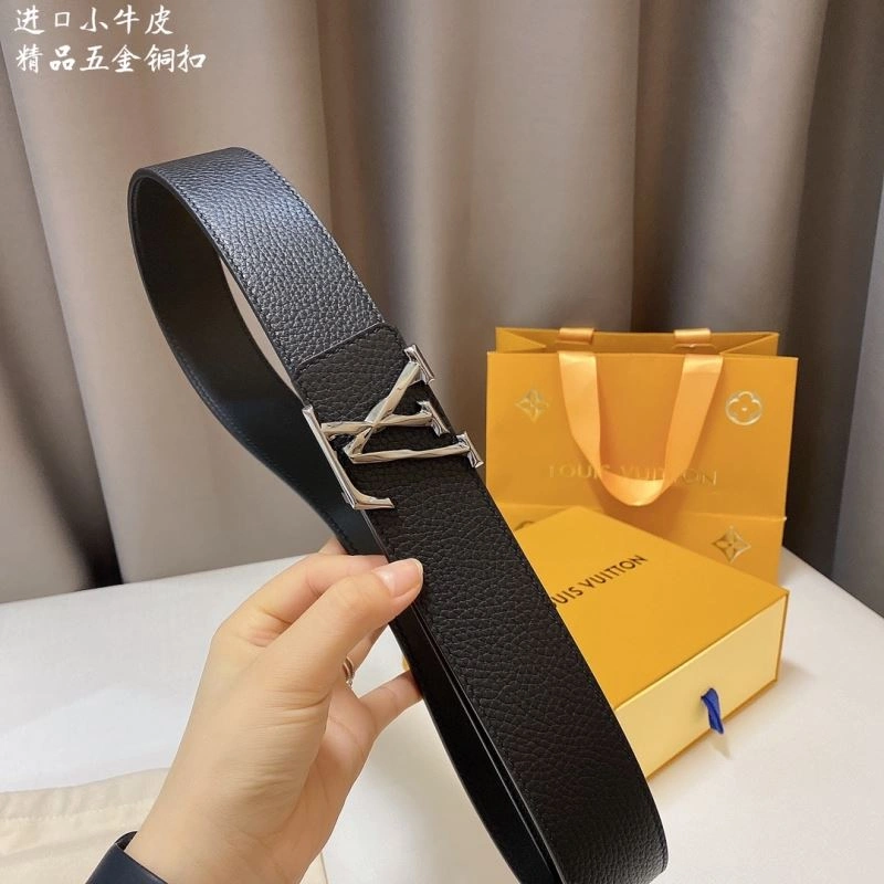 Louis Vuitton Belts Durable 302266