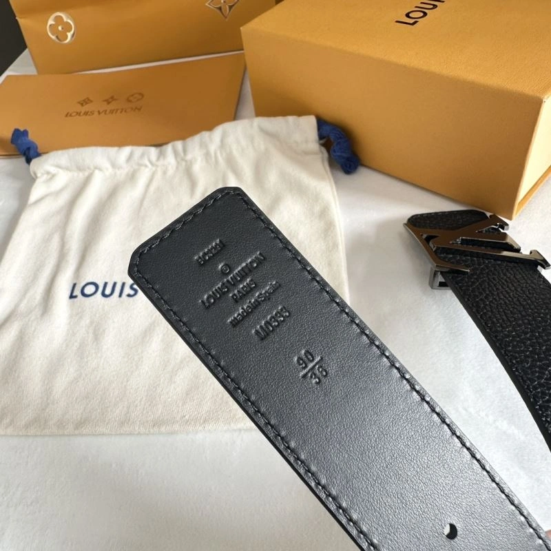 Sporty Louis Vuitton Belts 302218