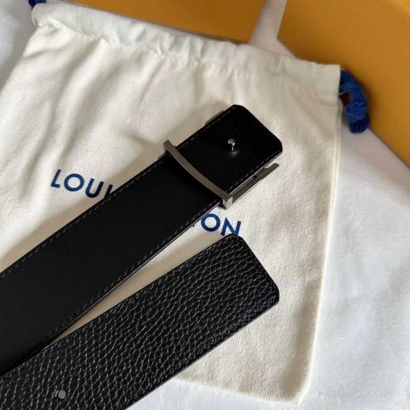 Sporty Louis Vuitton Belts 302218