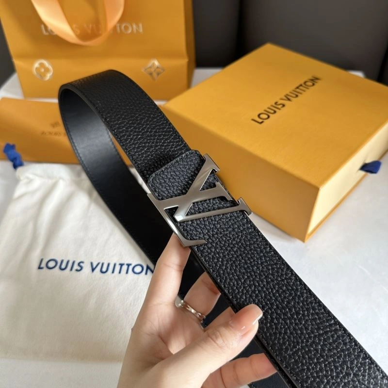 Sporty Louis Vuitton Belts 302218