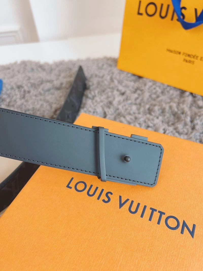 Louis Vuitton Belts Trendsetting 302240