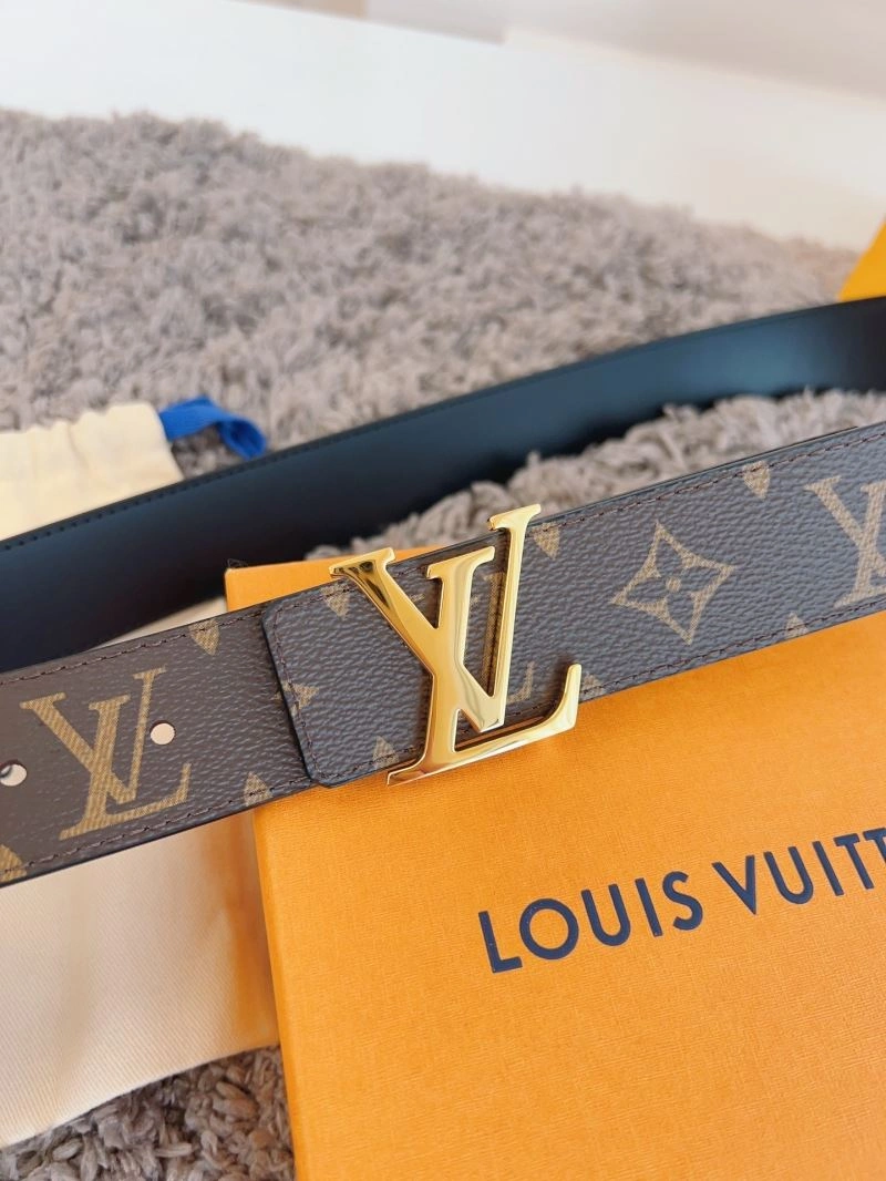 Snug Louis Vuitton Belts 302234