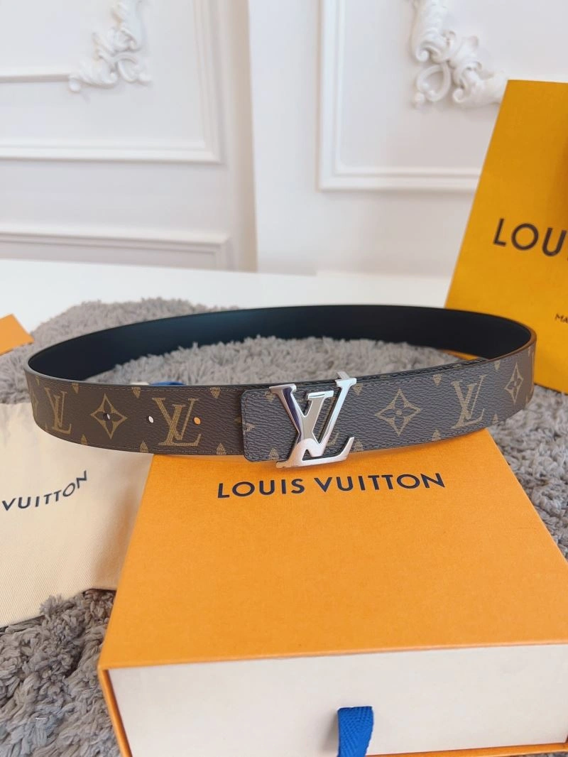 Effortless Louis Vuitton Belts 302220