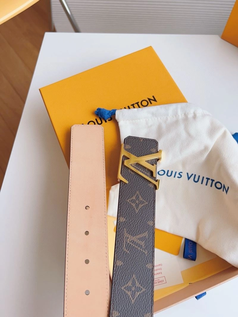 Louis Vuitton Belts SmartChoice 302200