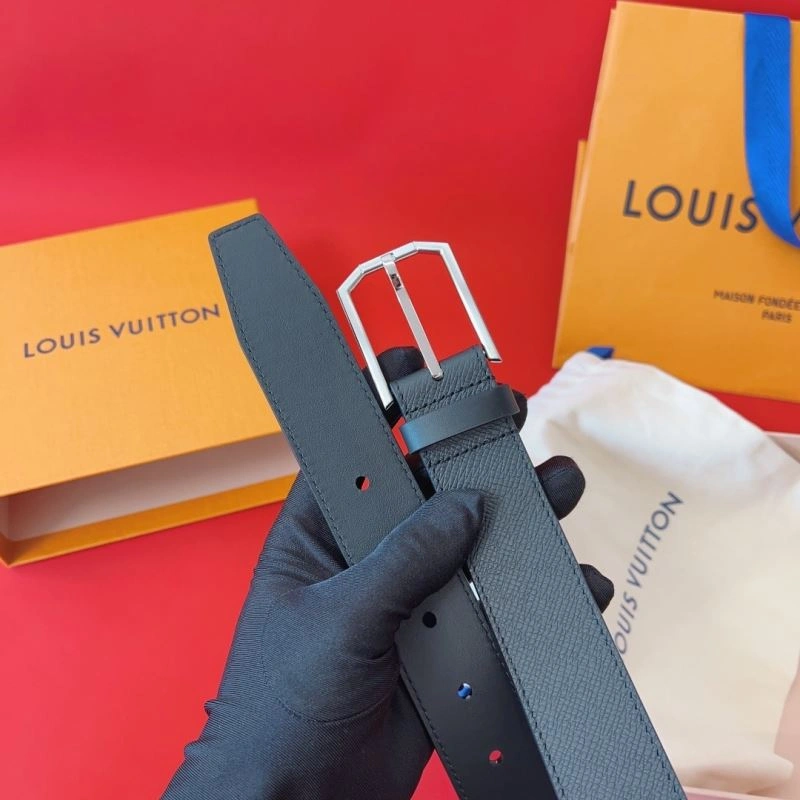 Louis Vuitton Belts Stylish 302193