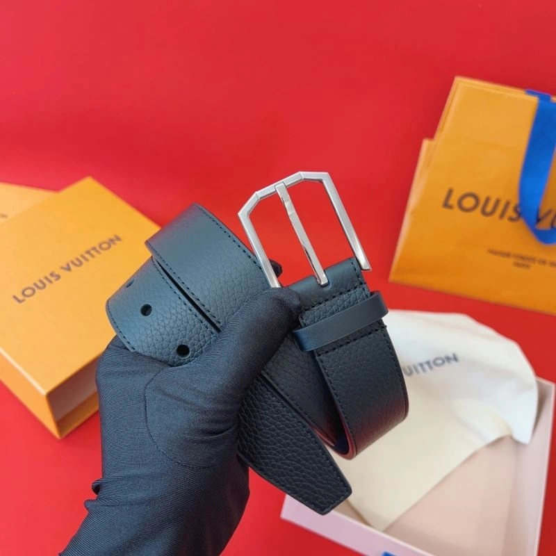 Louis Vuitton Belts Trendsetting 302192